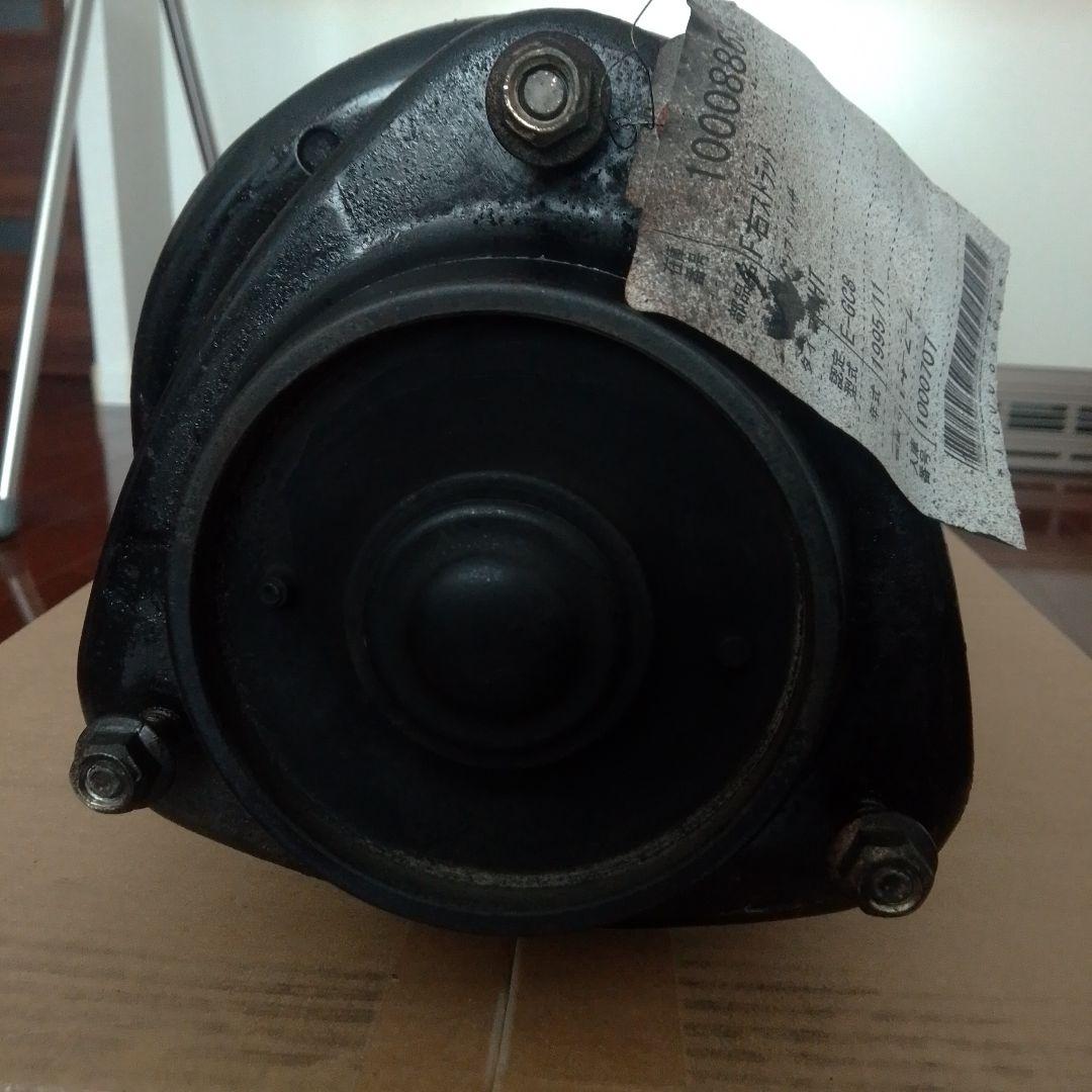 ① GC8インプレッサ フロント左右純正サスペンションキット（リビルト品）2本