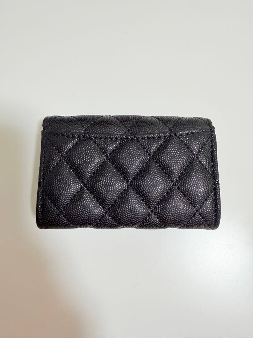 CHANEL 黒 レザー 財布 コンパクト ノベルティ