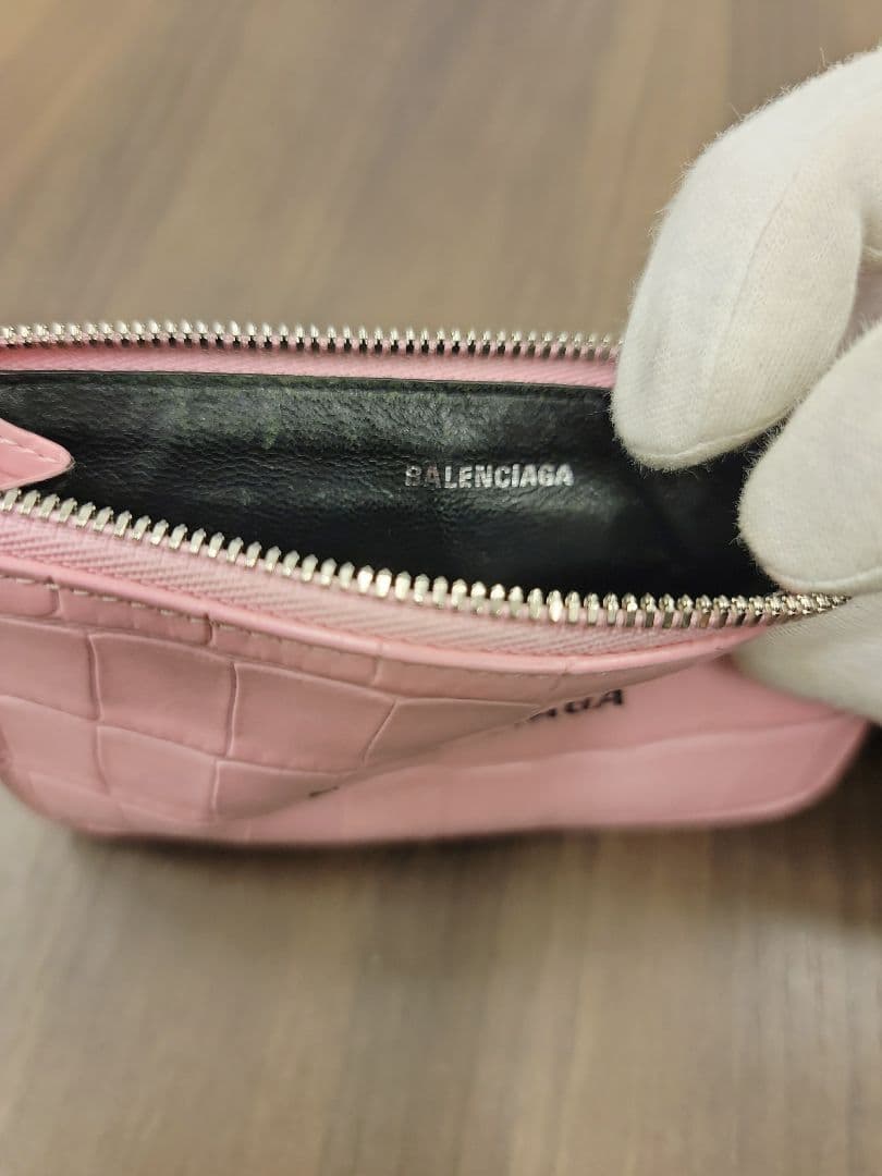 BALENCIAGA　ケース