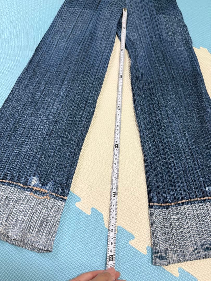 ✨【美品】PLEATS PLEASE イッセイミヤケ デニム調パンツ✨