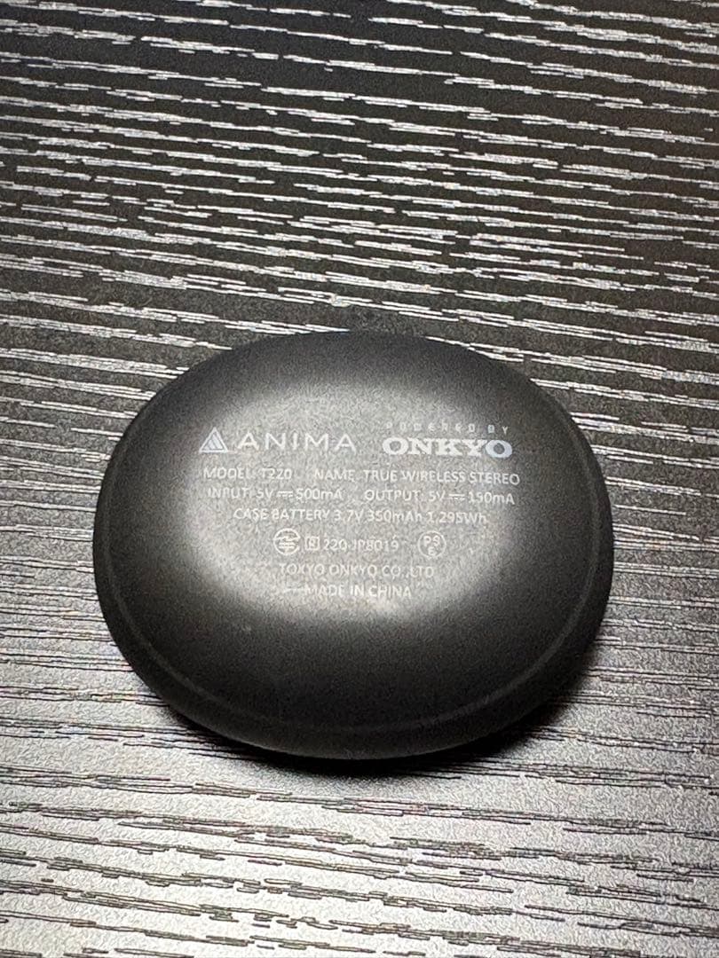 蜂乃屋凪コラボ　ワイヤレスイヤホン