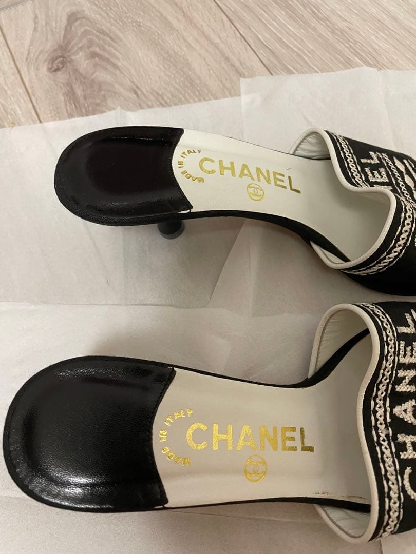 CHANEL ブラック サンダル 37