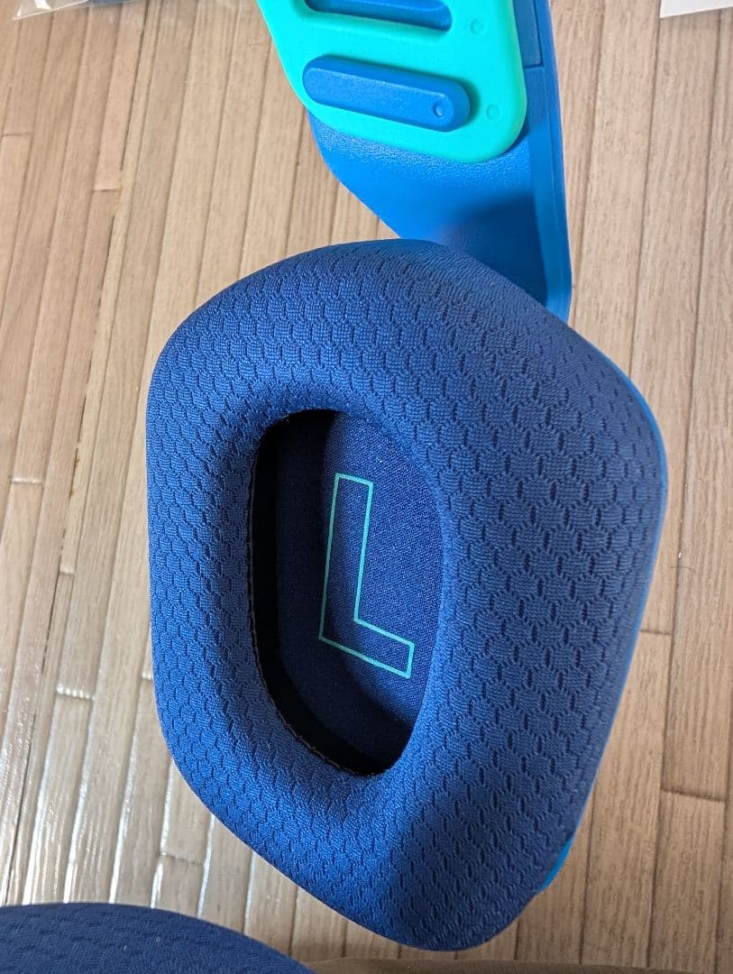 【新品換装済】Logicool G ワイヤレス ゲーミングヘッドセット G733