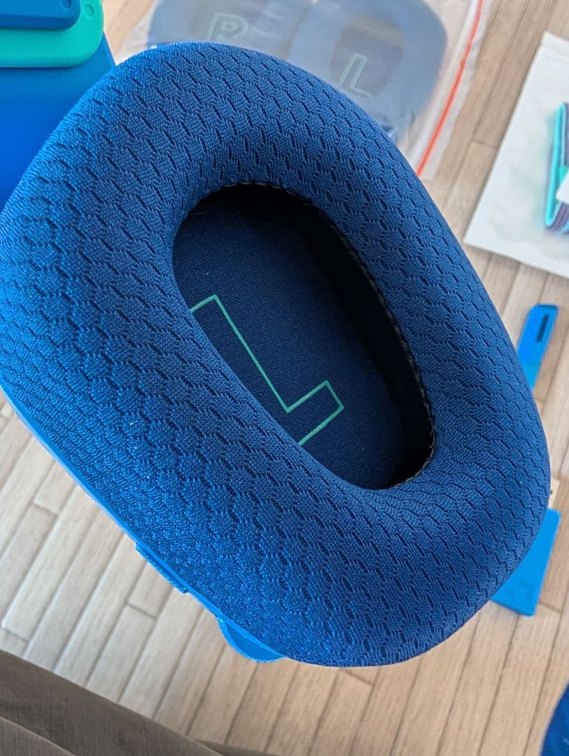 【新品換装済】Logicool G ワイヤレス ゲーミングヘッドセット G733