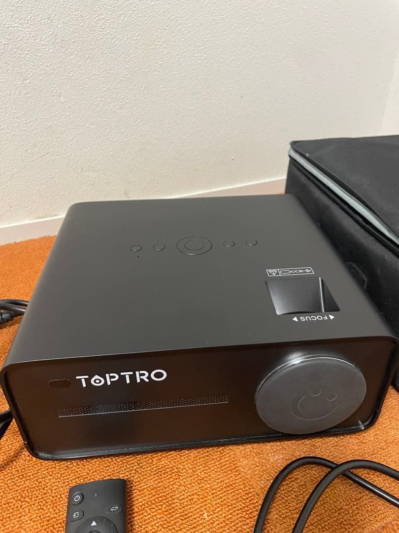 TOPTRO X5 4K プロジェクターWiFi と Bluetooth 搭載