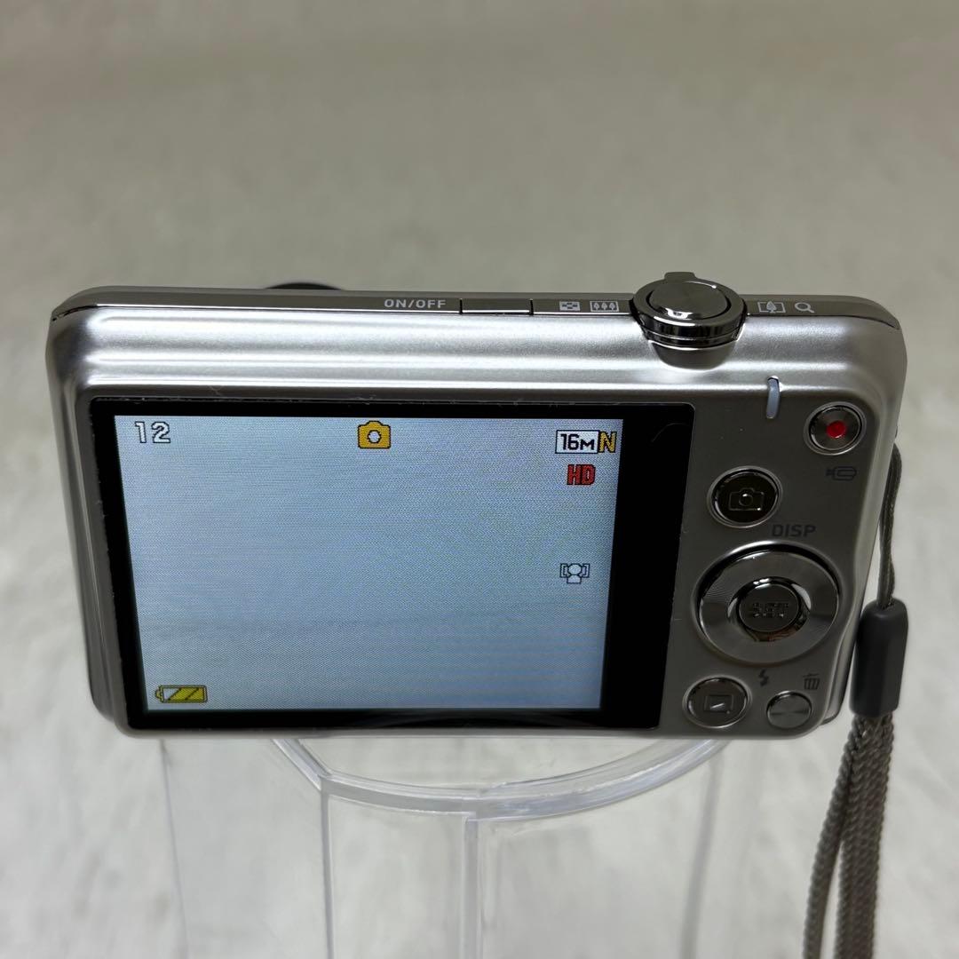 美品　CASIO カメラ　EX-Z770 充電器　箱　シルバー　コンデジ　動作品