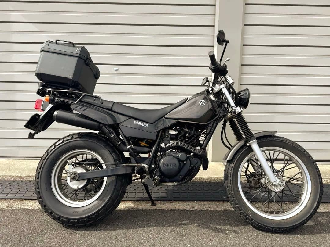 ヤマハTW用　ガソリンタンク＆フロントフェンダー ブラウン　凹み無し