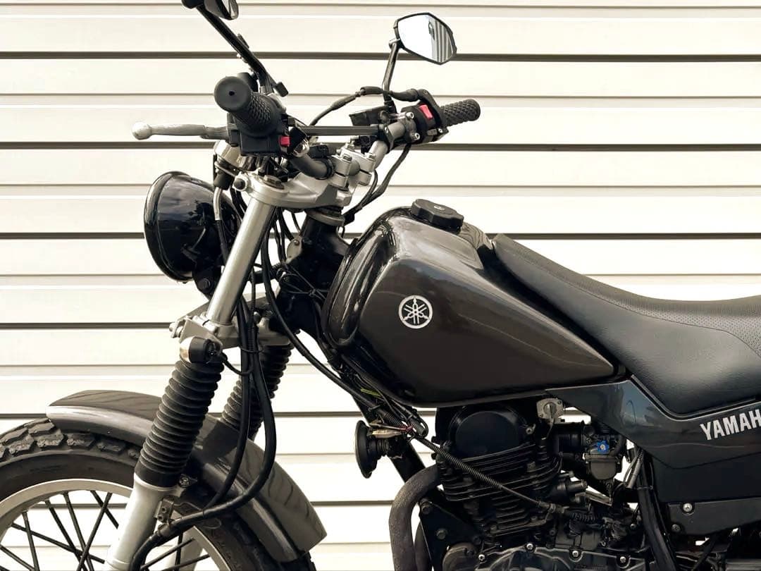 ヤマハTW用　ガソリンタンク＆フロントフェンダー ブラウン　凹み無し