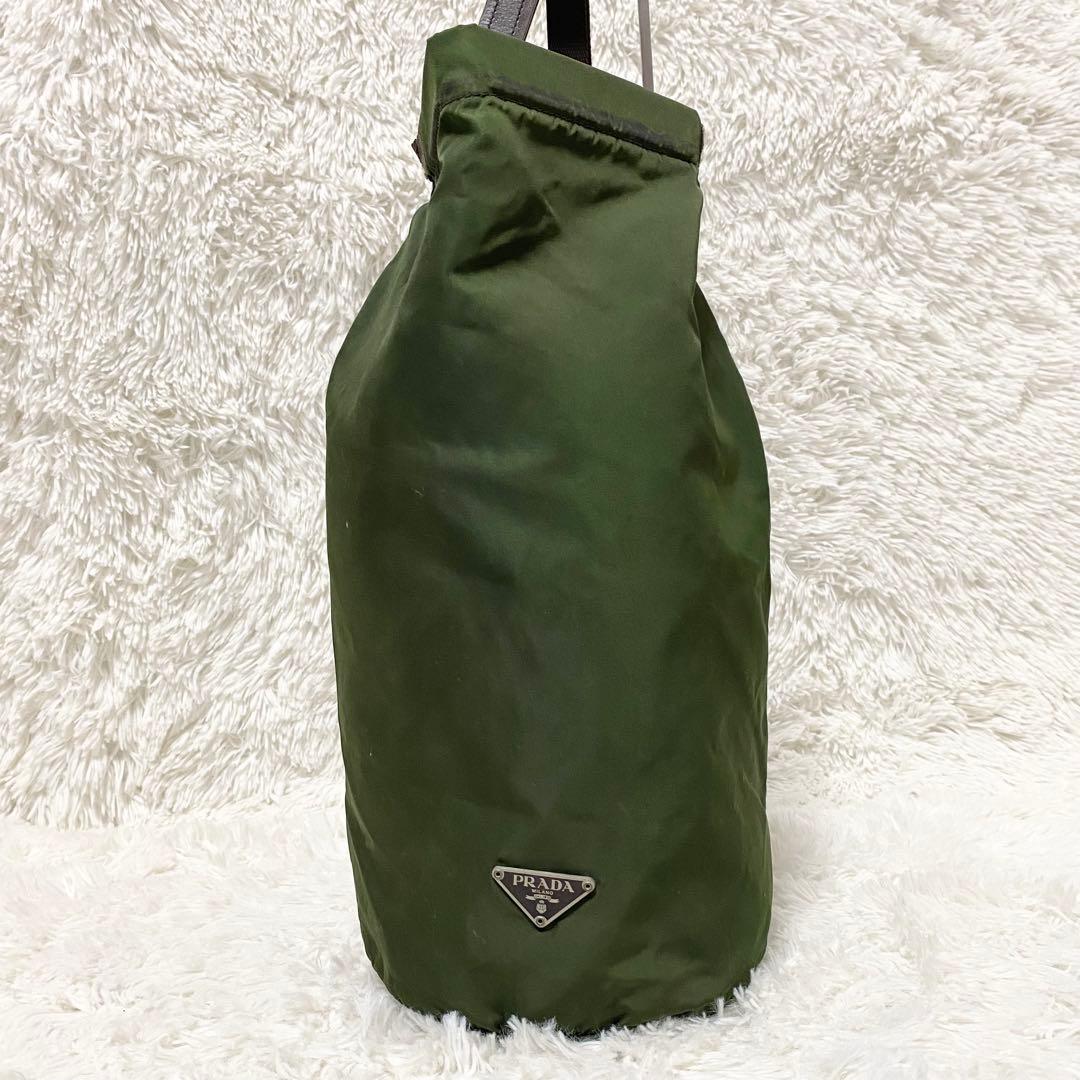 PRADA プラダ 三角ロゴ ドラム型 ショルダーバッグ ボンサック カーキ系
