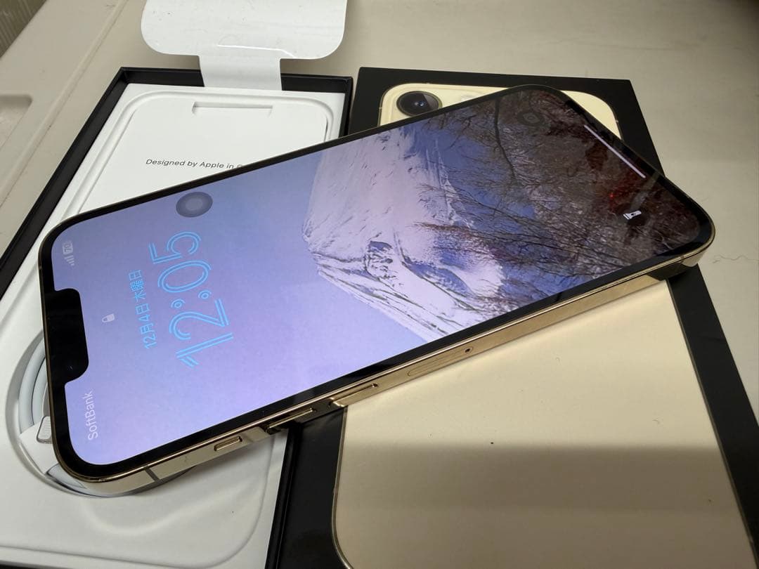iPhone 13 ProMax 256GB ゴールド バッテリー100%