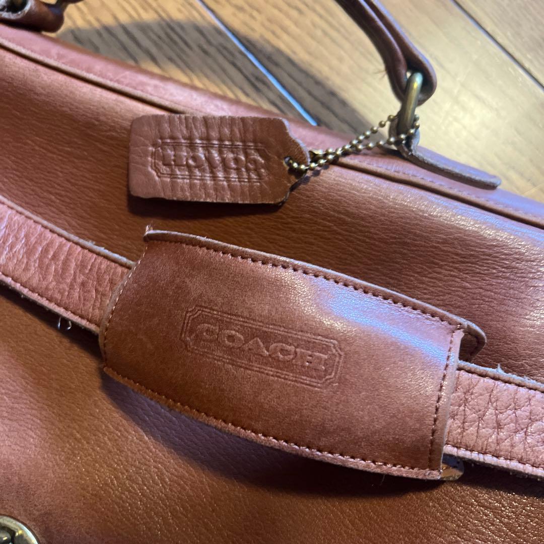 t*i様 COACH オールドレザー ショルダーバッグ