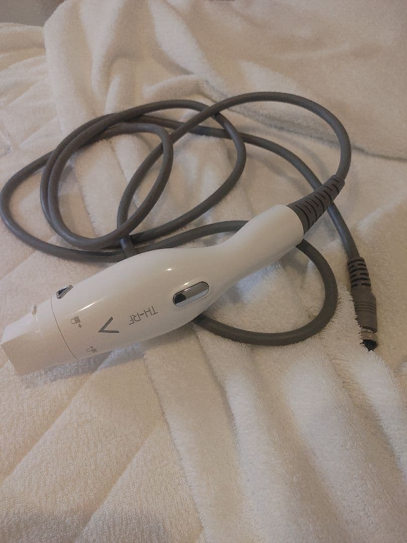 値下げ!Plados 美顔器 2つのケアヘッド付き