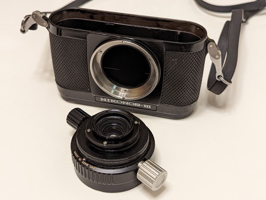 水中カメラ　NIKONOS-Ⅲ