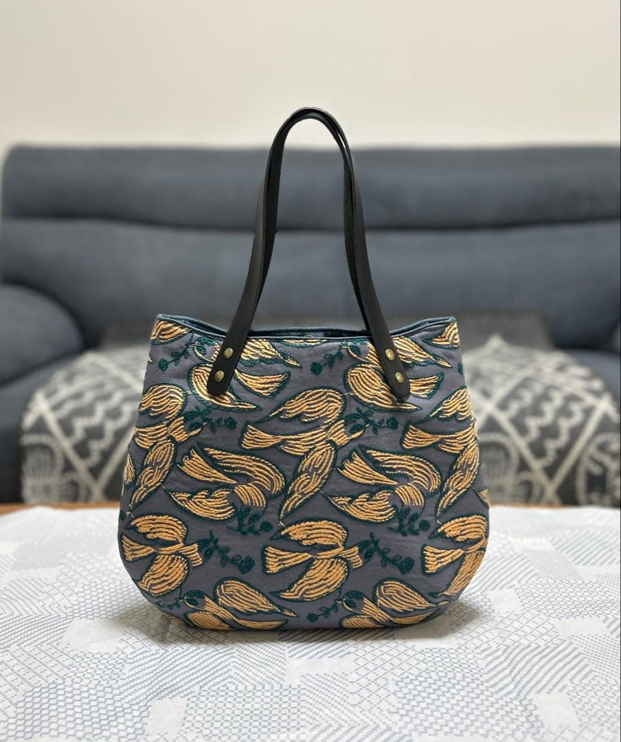 ああ 様 followingday コロりんトート(持ち手レザー)