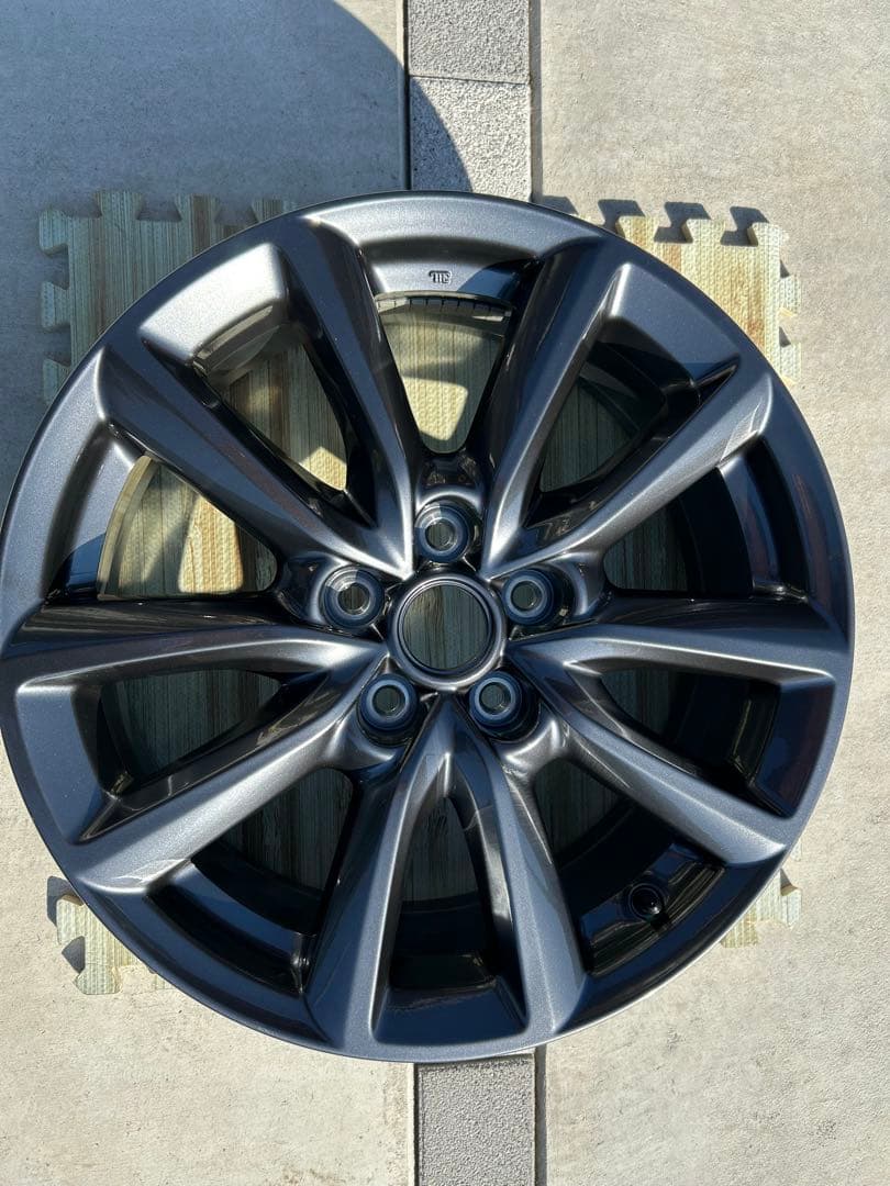 18インチ ダークグレー ホイールセット