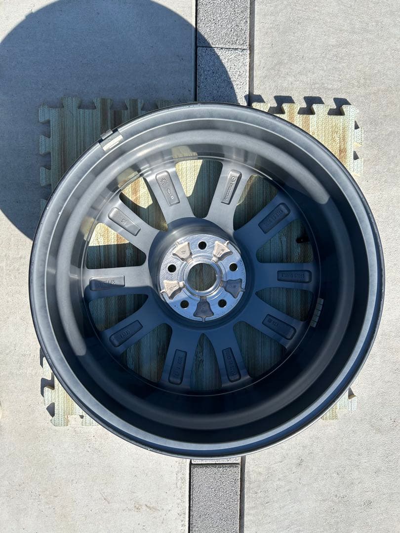 18インチ ダークグレー ホイールセット