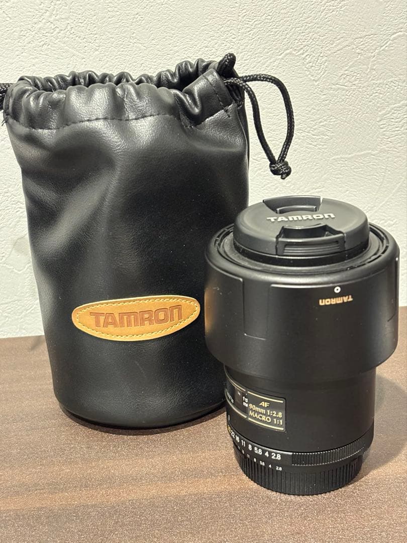 TAMRON 90mm F2.8 MACRO 1:1 レンズ