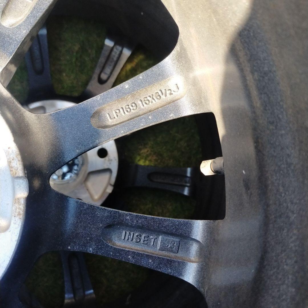 215/60R16 スタッドレスタイヤ4本