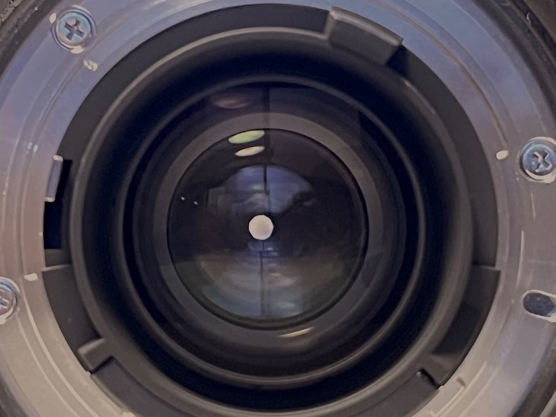 新品 Nikkor AF-S 28-300mm f/3.5-5.6G ED VR