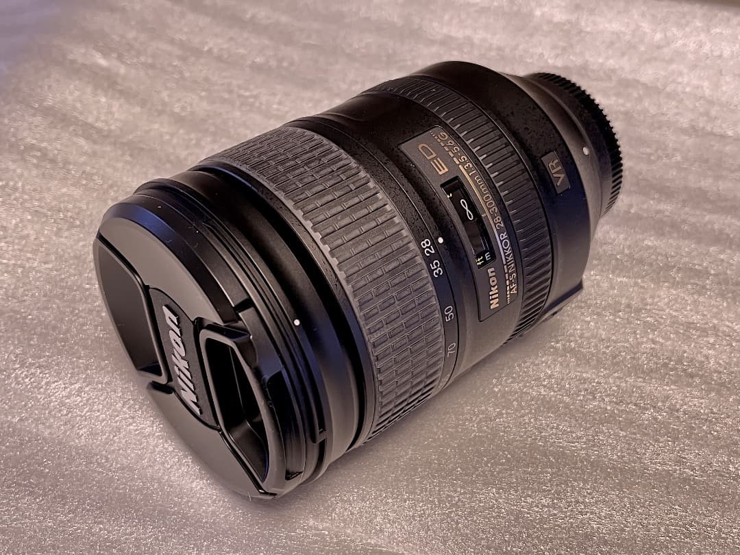 新品 Nikkor AF-S 28-300mm f/3.5-5.6G ED VR