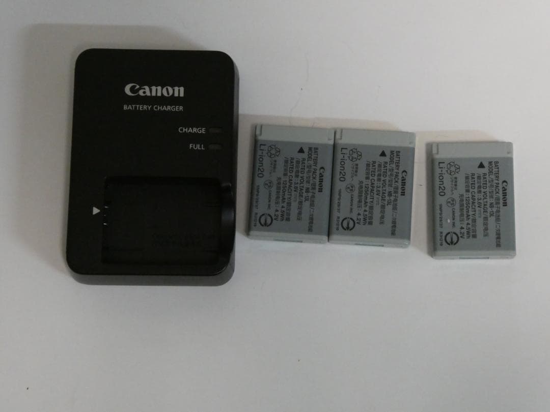 美品 Canon PowerShot SX730 HS バッテリー3個 デジカメ