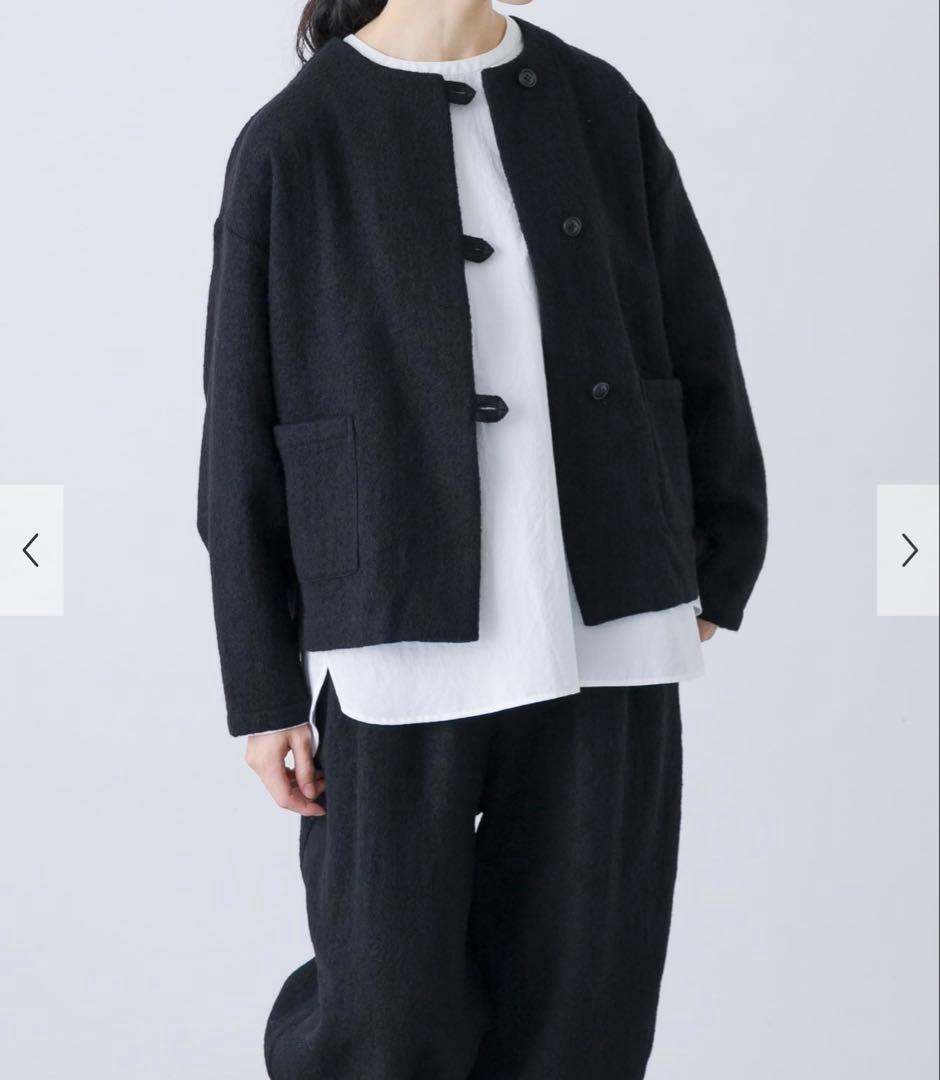 新品タグ付き　かぐれ　ウールクルーネックジャケット　アーバンリサーチドアーズ