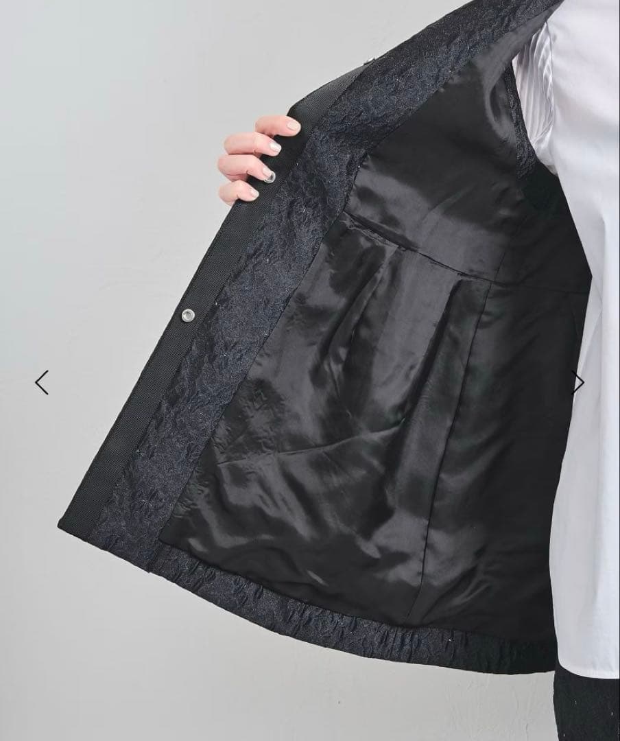 【週末限定価格】UNITED ARROWS ツートーンジャガードベスト　ネイビー