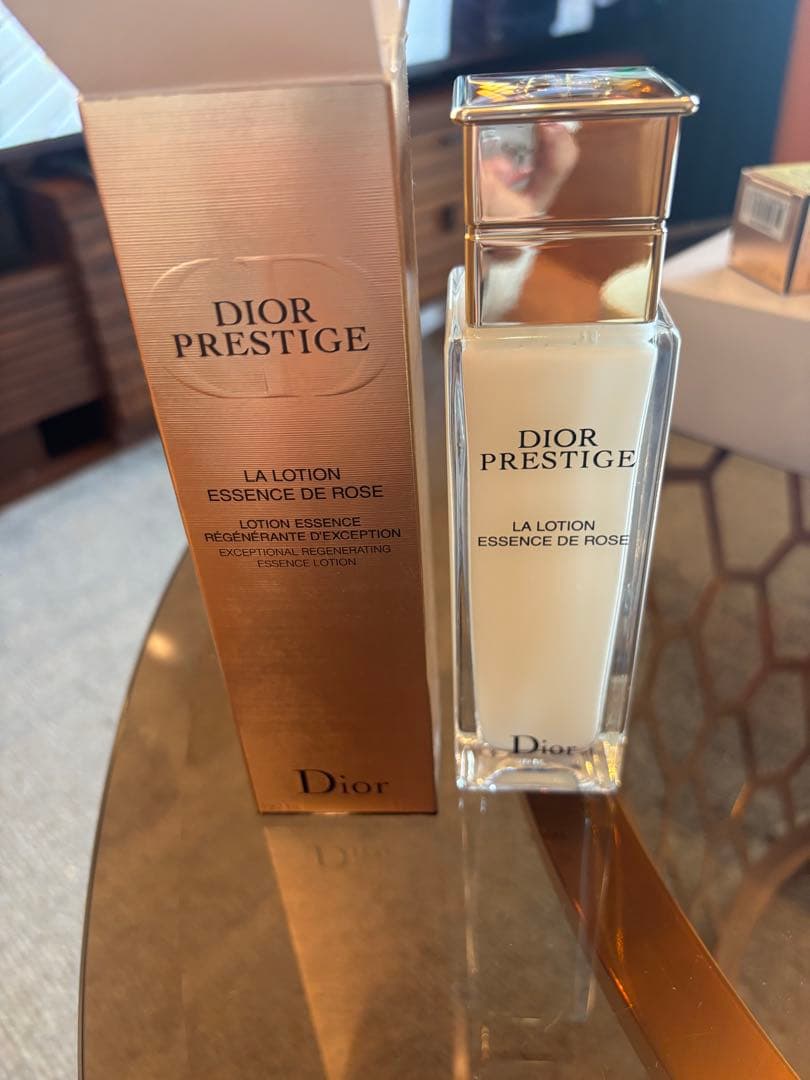 dior プレステージ　ラ　ローションエッセンス