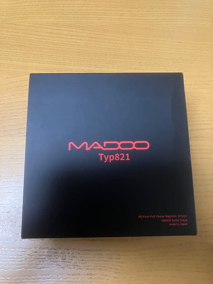 美品　MADOO Typ821 付属品完備 平面駆動　チタン　サファイア　楕円