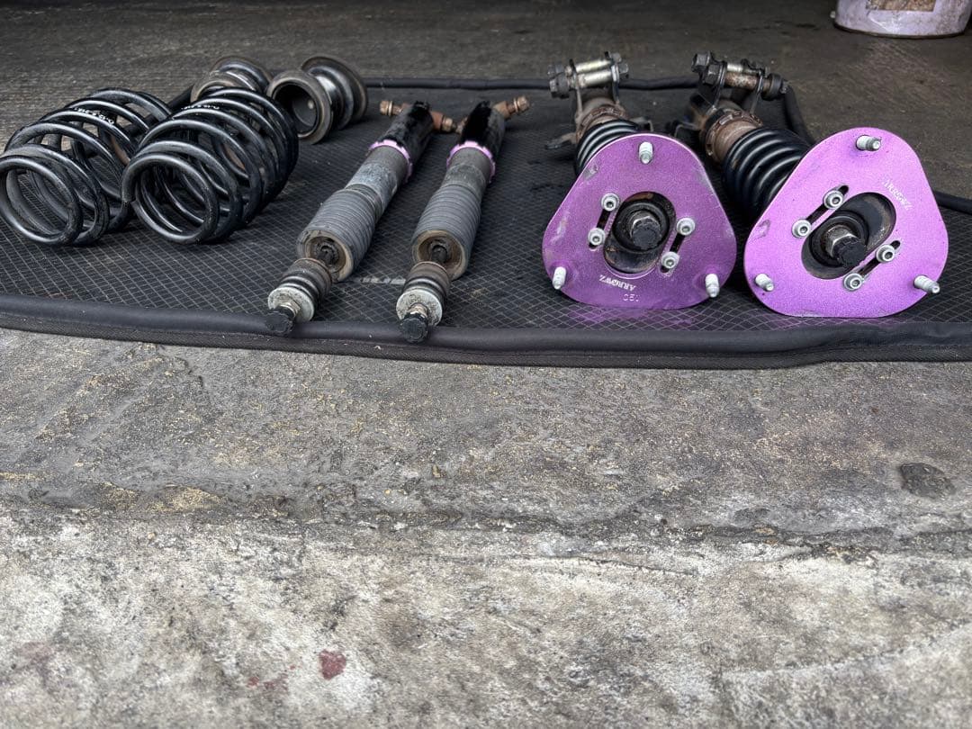 サスペンションキット ZVW30 ARROWZ