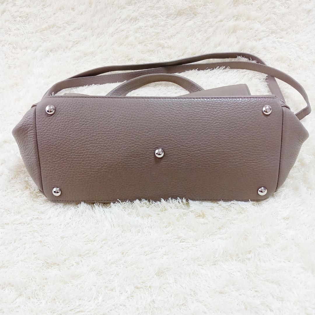 ポスティーナ レザーバッグ ZANELLATO