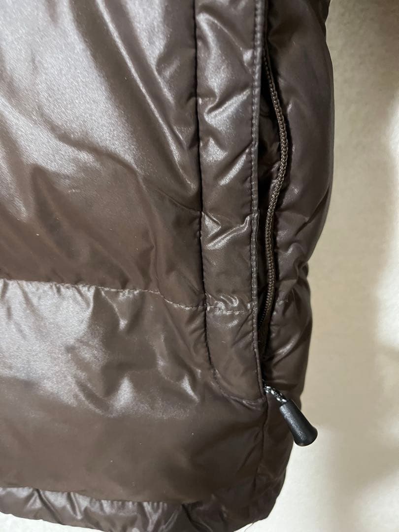 90s古着　カーハート　Carhartt ダウンジャケット　両面刺繍　ストリート