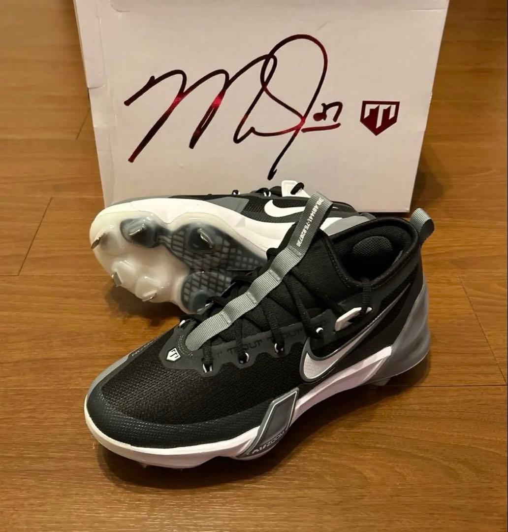 【新品未使用】NIKE FORCE ZOOM TROUT 9 ELITE