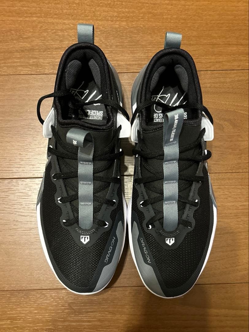 【新品未使用】NIKE FORCE ZOOM TROUT 9 ELITE