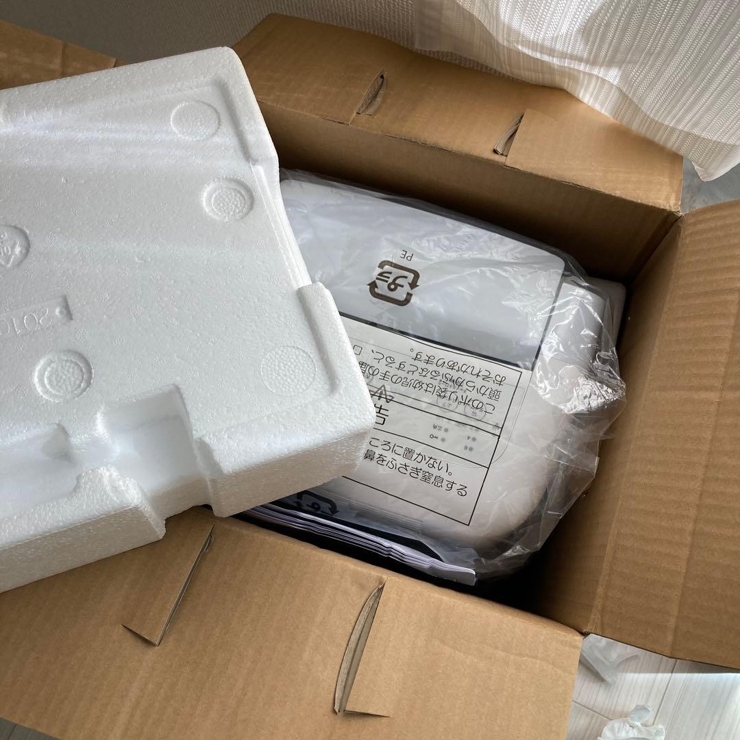 SHARP 冷風・衣類乾燥機　除湿機 CM-N100-W