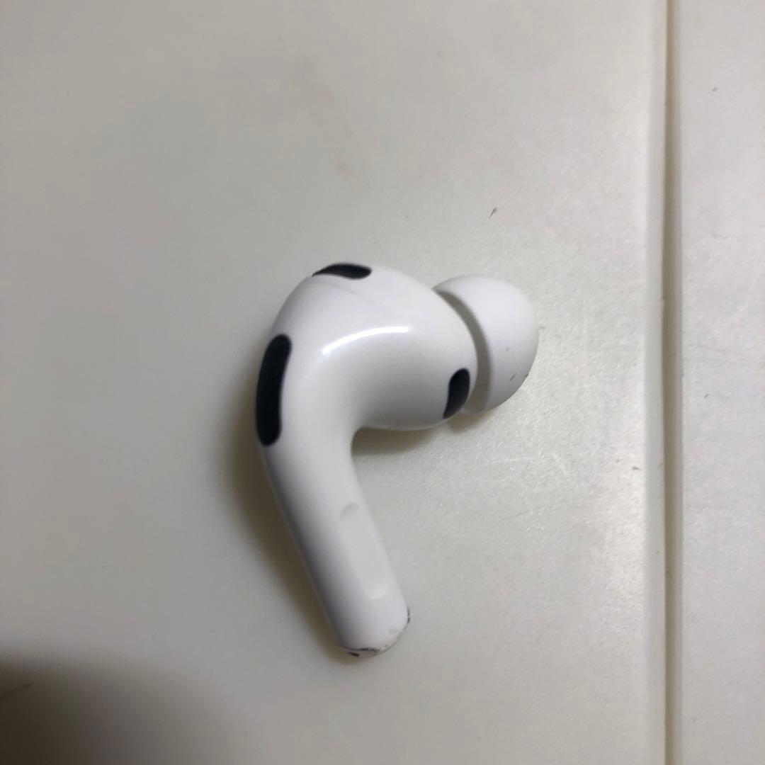 Apple AirPods Pro 第3世代　右耳　右側　右