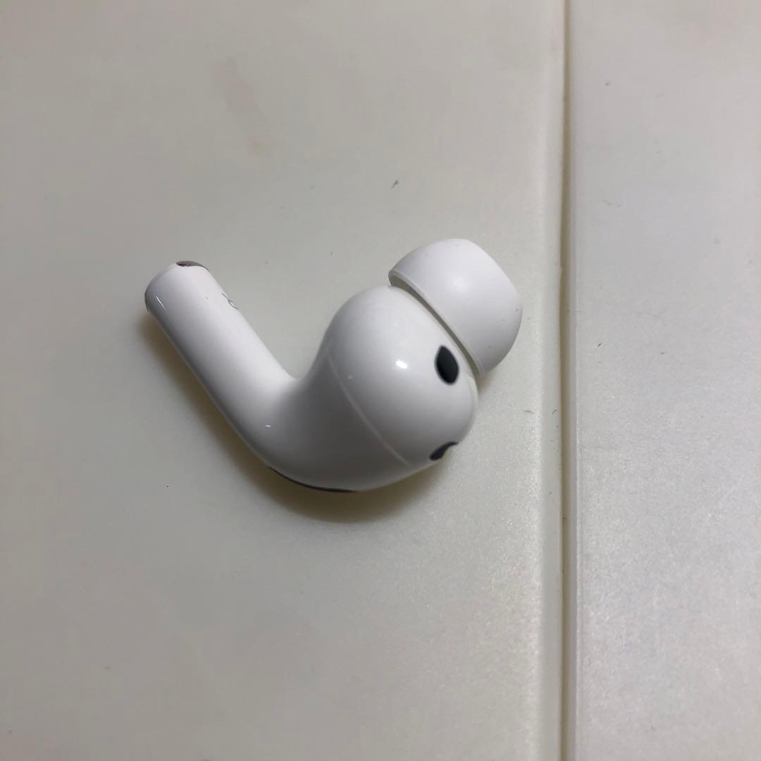 Apple AirPods Pro 第3世代　右耳　右側　右