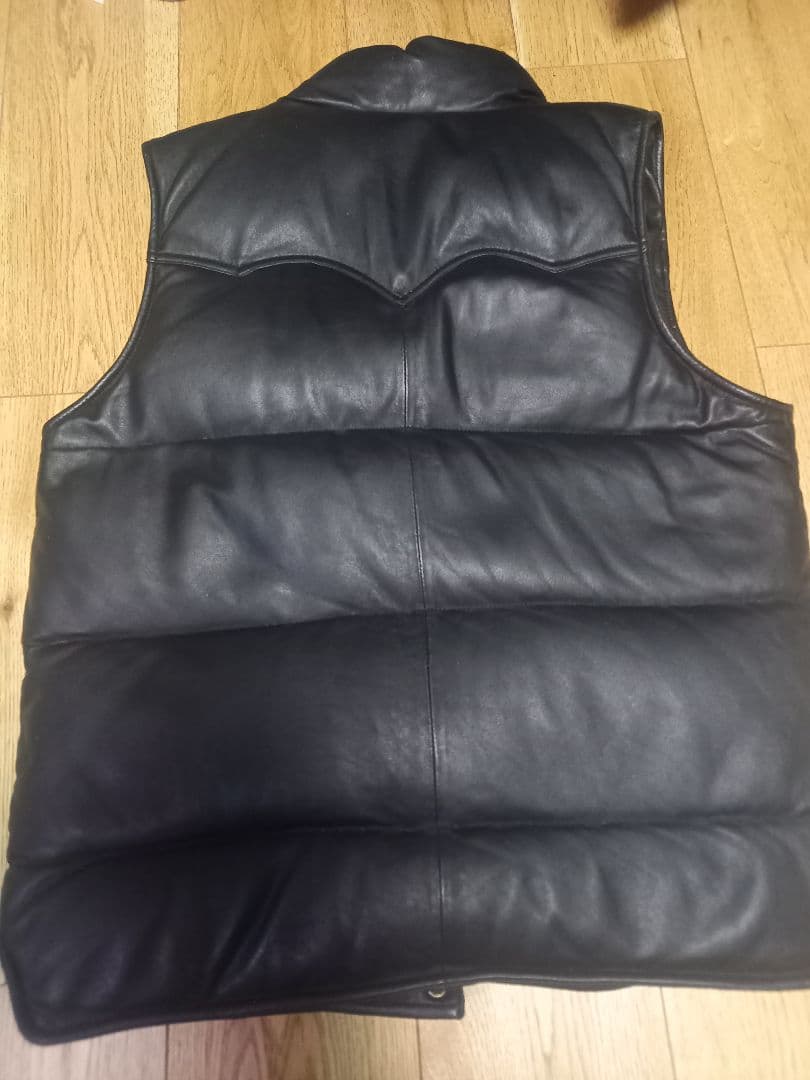 リューグーレザー　本革ダウンベスト 黒 M