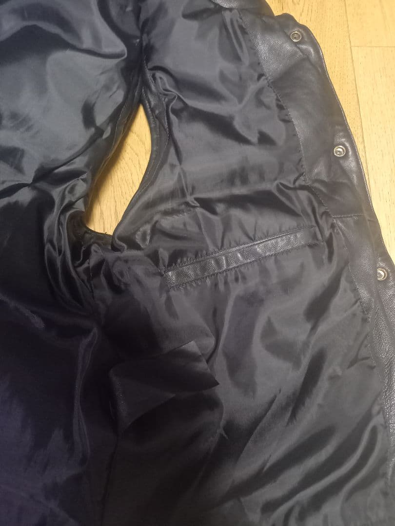 リューグーレザー　本革ダウンベスト 黒 M