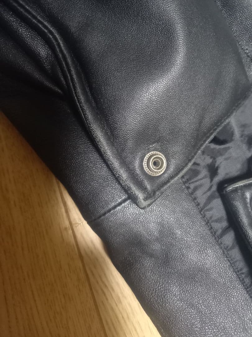 リューグーレザー　本革ダウンベスト 黒 M