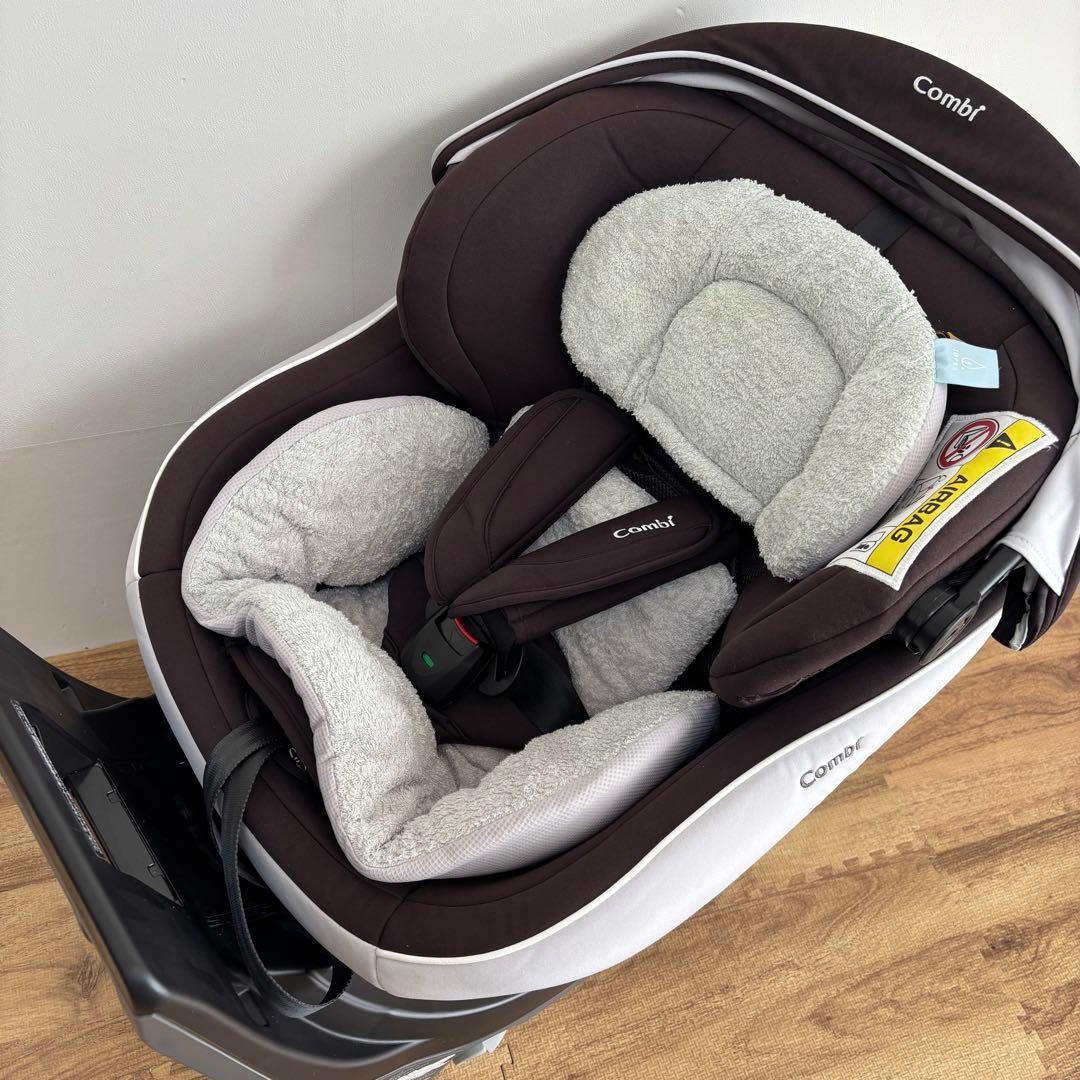 良品　コンビ クルムーヴスマート ISOFIX エッグショック JJ-650