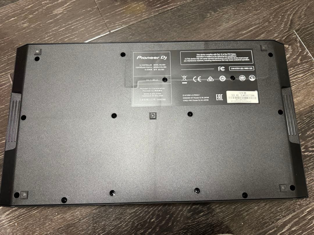 【スピーカー付】数回のみ利用:DDJ-SB2 Pioneer DJコントローラー