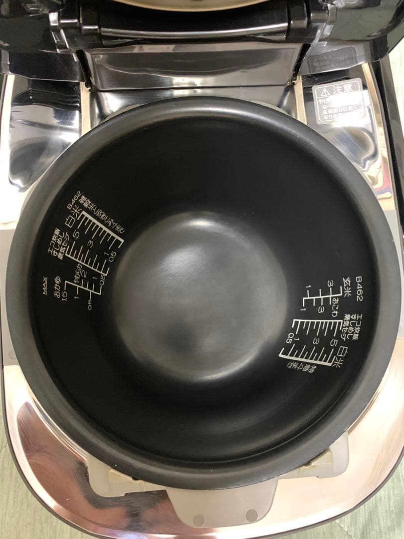 象印 NP-WS10 南部鉄器 炊飯器 2013年製 極め炊き 動作確