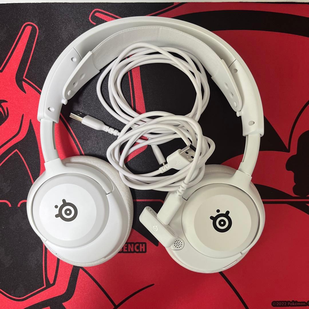 SteelSeries Arctis Nova 5P Wireless ホワイト