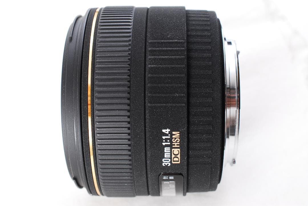 SIGMA 30mm F1.4 DC HSM レンズ Canon