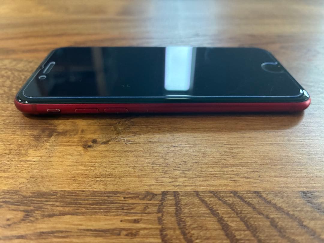 Apple iPhone SE (第2世代) レッド 本体