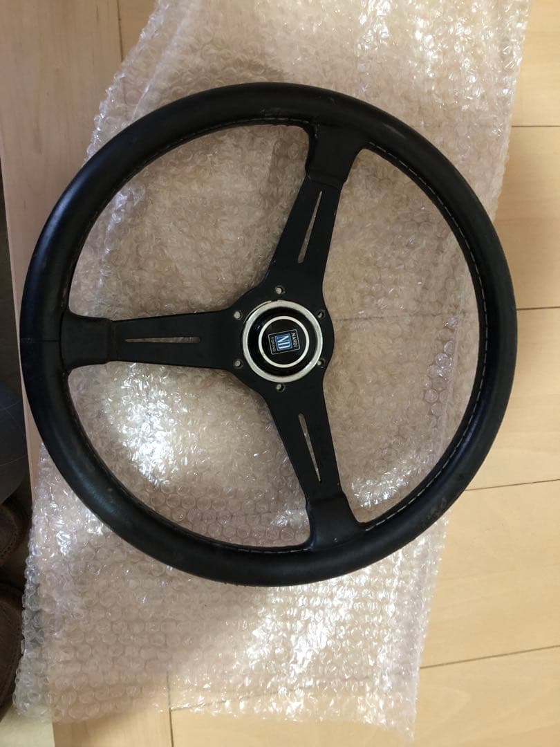 スポーツステアリング 3本スポーク ブラック