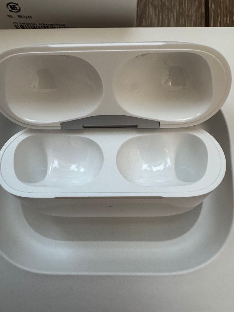 AirPods Pro （第2世代） MagSafe充電ケース