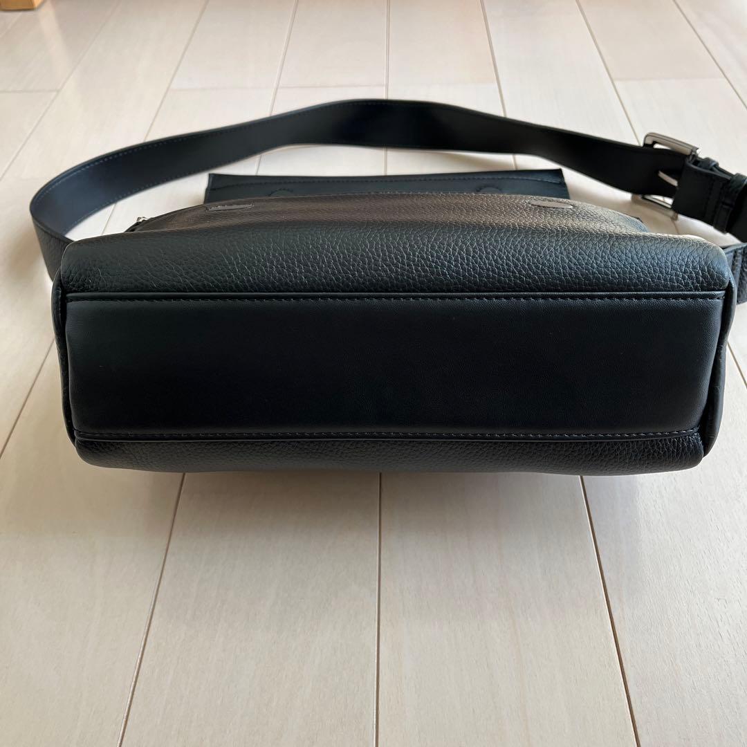 ☆ビアズリー　ミニレザーボディバッグ☆