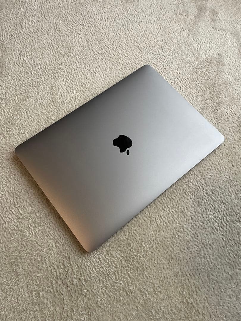 【美品】M1 MacBook Air ストレージ512GB メモリ8GB